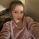 Знакомства: Юля, 19 лет, Санкт-Петербург