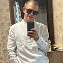 Знакомства: Руслан, 28 лет, Подольск