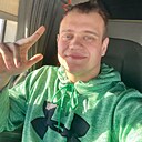 Знакомства: Илья, 24 года, Орша