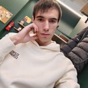 Знакомства: Олег, 26 лет, Екатеринбург