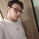 Знакомства: Михаил, 18 лет, Новочеркасск