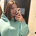 Знакомства: Анна, 24 года, Гатчина