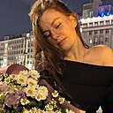Знакомства: Мила, 19 лет, Москва