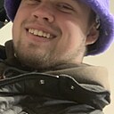 Знакомства: Кирилл, 22 года, Киров