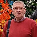 Знакомства: Олег, 63 года, Москва