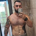 Знакомства: Игорь, 31 год, Челябинск