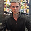Знакомства: Юрий, 25 лет, Караганда