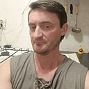 Знакомства: Олег, 44 года, Гатчина