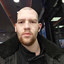 Знакомства: Максим, 21 год, Мурманск