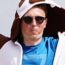 Знакомства: Максим, 33 года, Москва