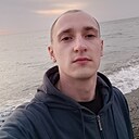 Знакомства: Максим, 25 лет, Чехов