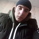 Знакомства: Андрей, 25 лет, Курган