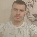 Знакомства: Максим, 23 года, Киров