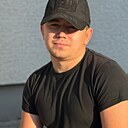 Знакомства: Максим, 24 года, Киров