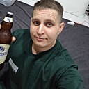 Знакомства: Илья, 31 год, Симферополь