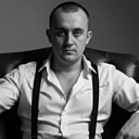 Знакомства: Артём, 34 года, Оренбург