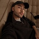 Знакомства: Евгений, 26 лет, Белово