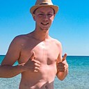 Знакомства: Александр, 33 года, Донецк