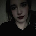 Знакомства: Аня, 18 лет, Октябрьское (Крым)