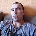 Знакомства: Богдан, 23 года, Донецк