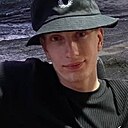 Знакомства: Семен, 23 года, Бийск