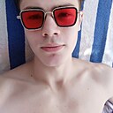 Знакомства: Максим, 25 лет, Красноярск