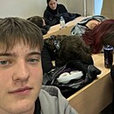 Знакомства: Рома, 19 лет, Новосибирск