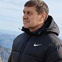 Знакомства: Руслан, 45 лет, Москва