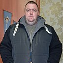 Знакомства: Олег, 33 года, Луганск