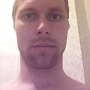 Знакомства: Кирилл, 33 года, Тюмень