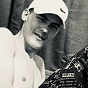 Знакомства: Данил, 20 лет, Калачинск