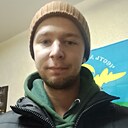 Знакомства: Максим, 22 года, Москва