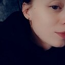 Знакомства: Кира, 32 года, Екатеринбург