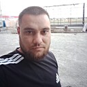 Знакомства: Артём, 29 лет, Адлер