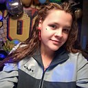 Знакомства: Вита, 28 лет, Волосово