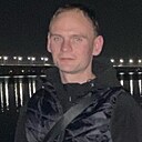 Знакомства: Максим, 31 год, Днепр