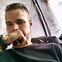 Знакомства: H二楼了, 23 года, Тольятти