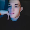 Знакомства: Рома, 21 год, Москва