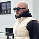 Знакомства: Gio, 31 год, Тбилиси