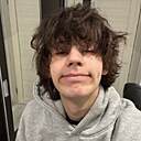 Знакомства: Макс, 23 года, Гродно