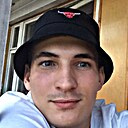 Знакомства: Максим, 24 года, Вологда