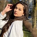 Знакомства: Ксения, 23 года, Краснодар