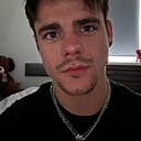 Знакомства: Владимир, 23 года, Санкт-Петербург