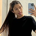 Знакомства: Лиза, 18 лет, Москва