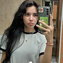 Знакомства: Елизавета, 18 лет, Сочи