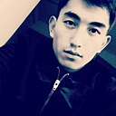 Знакомства: Макс, 29 лет, Астана