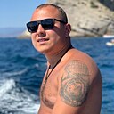 Знакомства: Максим, 33 года, Старый Оскол