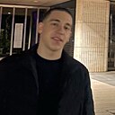 Знакомства: Паша, 27 лет, Москва