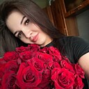 Знакомства: Ксения, 29 лет, Тюмень