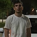 Знакомства: Амир, 24 года, Ставрополь